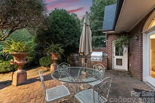 240 21st Ave Dr NW, Hickory, NC 28601 - Photo 8