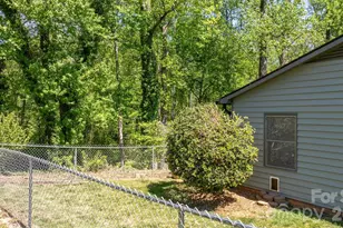 113 Foxfire Dr, Morganton, NC 28655 - Photo 22