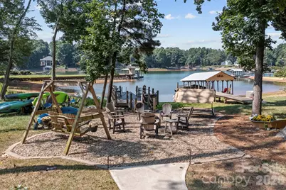 348 Catalina Drive, Mooresville, NC 28117 - Photo 10