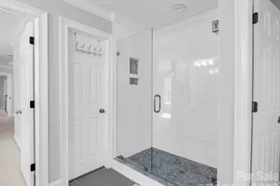 311 Red Fox Cir, Asheville, NC 28803 - Photo 20