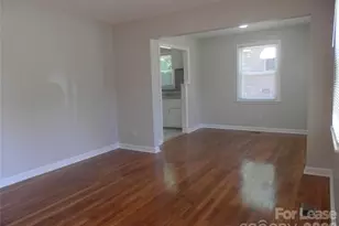 3016 Colfax St, Charlotte, NC 28216 - Photo 2