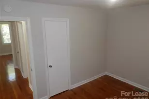 3016 Colfax St, Charlotte, NC 28216 - Photo 10