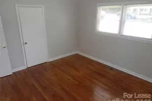 3016 Colfax St, Charlotte, NC 28216 - Photo 16