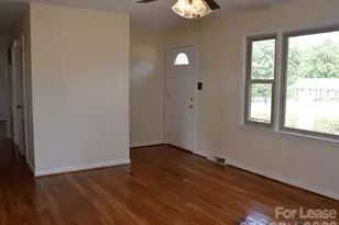 1812 Cameron Rd, Lincolnton, NC 28092 - Photo 2