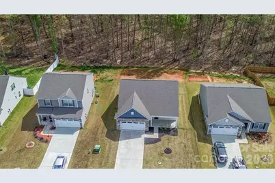109 Brixham Loop, Troutman, NC 28166 - Photo 6