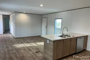 128 Gatewood Dr, Lawndale, NC 28090 - Photo 4