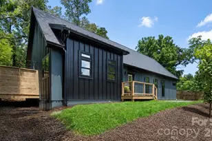 42 Busbee View Rd, Asheville, NC 28803 - Photo 2