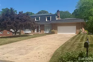 3740 6th St NE, Hickory, NC 28601 - Photo 48