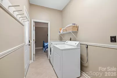 3740 6th Street NE, Hickory, NC 28601 - Photo 20