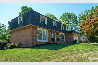 3740 6th Street NE, Hickory, NC 28601 - Photo 8