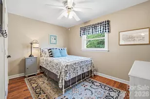 3740 6th St NE, Hickory, NC 28601 - Photo 28