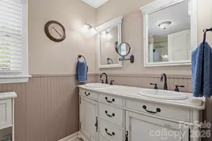 3740 6th St NE, Hickory, NC 28601 - Photo 24
