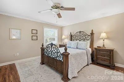 3740 6th Street NE, Hickory, NC 28601 - Photo 22