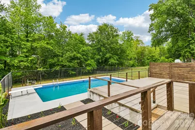 5009 Greenbrook Drive, Charlotte, NC 28205 - Photo 2