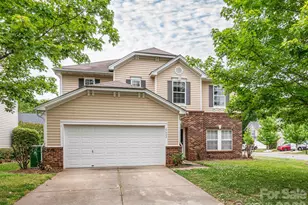 6602 Latherton Ln, Charlotte, NC 28278 - Photo 2