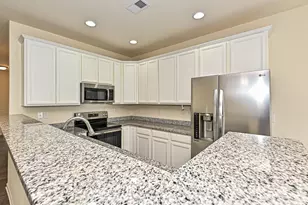 4629 Quinton Ln, Charlotte, NC 28269 - Photo 8