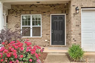 4629 Quinton Ln, Charlotte, NC 28269 - Photo 2