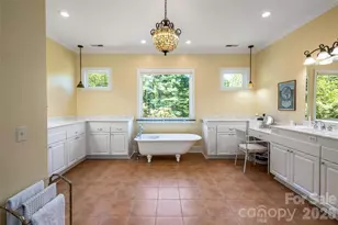 7 Ashley Rd, Asheville, NC 28805 - Photo 30