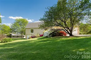 7 Ashley Rd, Asheville, NC 28805 - Photo 46