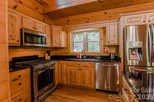 11 Sugar Maple Dr, Black Mountain, NC 28711 - Photo 18