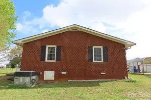 2724 Lucy Short Cut Rd, Marshville, NC 28103 - Photo 4