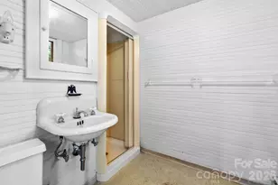 334 Chestnut Cir, Blowing Rock, NC 28605 - Photo 28