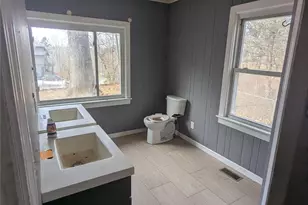379 Oakview Park Rd, Asheville, NC 28803 - Photo 6