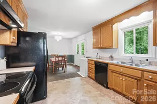 1037 Wilkerson St, Belmont, NC 28012 - Photo 14