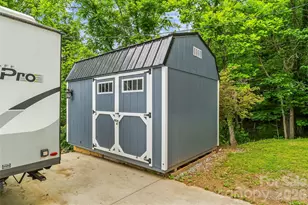 9 Crescent Dr, Marion, NC 28752 - Photo 28