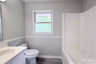 706 Crescent Dr, Cherryville, NC 28021 - Photo 20