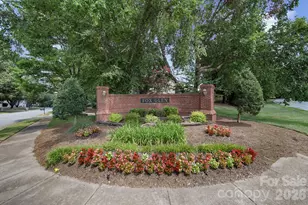 11343 Fox Hill Dr, Charlotte, NC 28269 - Photo 30