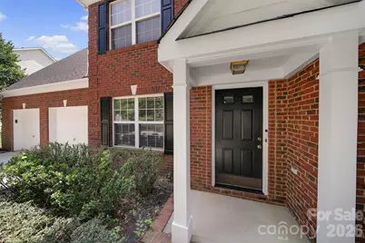 11343 Fox Hill Drive, Charlotte, NC 28269 - Photo 2