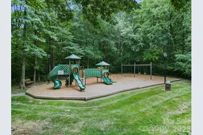 11343 Fox Hill Drive, Charlotte, NC 28269 - Photo 34