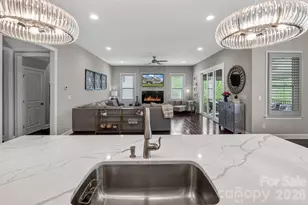 18421 Doves Crest Rd, Cornelius, NC 28031 - Photo 10