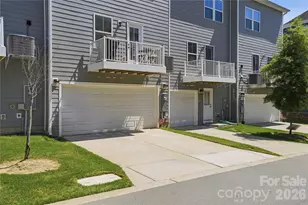 1311 Ashbury St, Charlotte, NC 28216 - Photo 34