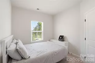 1311 Ashbury St, Charlotte, NC 28216 - Photo 24