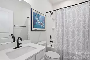 1311 Ashbury St, Charlotte, NC 28216 - Photo 28