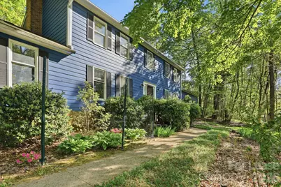 301 Sardis Road N, Charlotte, NC 28270 - Photo 4