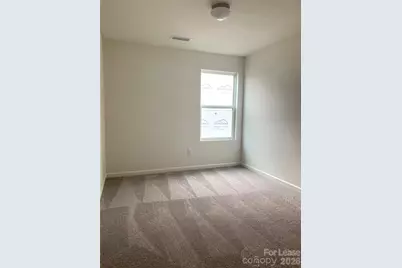 4917 Staffordshire Lane, Charlotte, NC 28213 - Photo 8