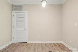518 Clarice Ave, Charlotte, NC 28204 - Photo 4