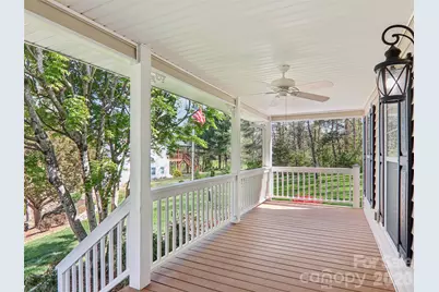 117 Apple Meadow Court, Hendersonville, NC 28739 - Photo 4