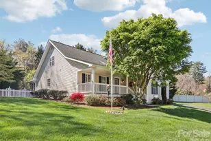 117 Apple Meadow Ct, Hendersonville, NC 28739 - Photo 2