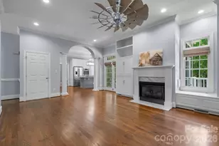 2953 9th Tee Dr, Newton, NC 28658 - Photo 6
