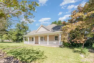 4030 Peachtree St, Hickory Grove, SC 29717 - Photo 2