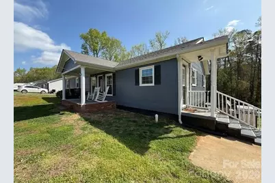 636 Willis Road, Dallas, NC 28034 - Photo 2