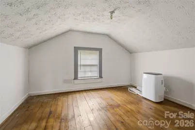 1348 Hibriten Drive SE, Lenoir, NC 28645 - Photo 24
