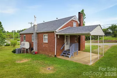 1348 Hibriten Drive SE, Lenoir, NC 28645 - Photo 4