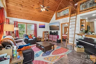 25 Moore St, Woodfin, NC 28804 - Photo 4