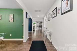 1528 Magnolia Dr, Lancaster, SC 29720 - Photo 2