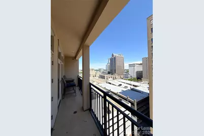 230 S Tryon Street #1002, Charlotte, NC 28202 - Photo 14